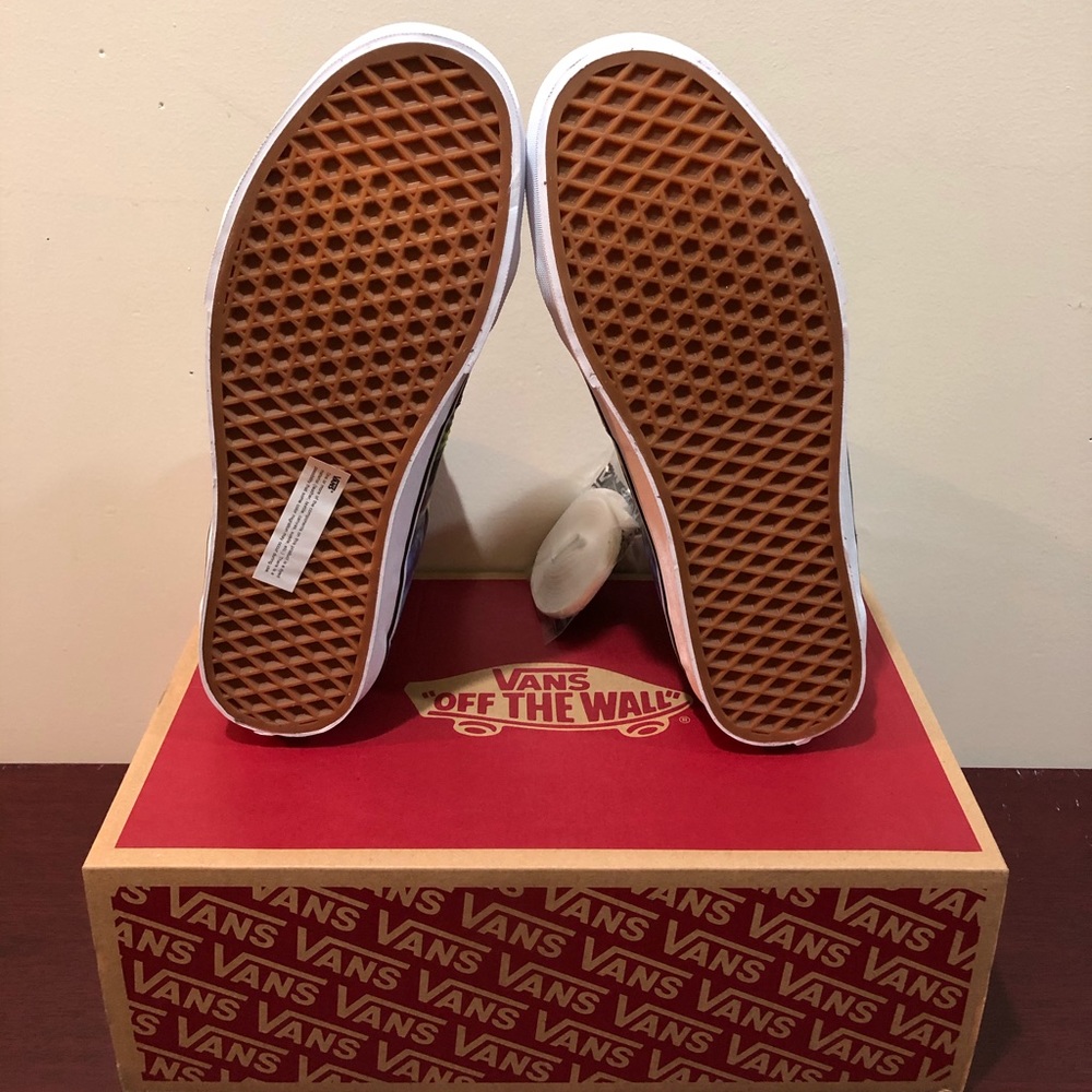 Vans SK8 Hi, VN0A38GEVMO, Various Sizes - Picture 5 of 15